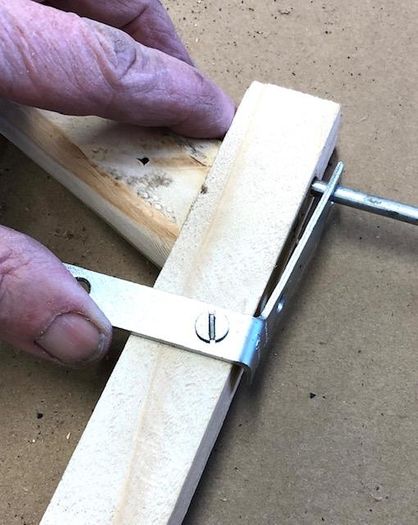 不用焊接的橡皮筋枪手工制作教程-第13张图片-趣作屋