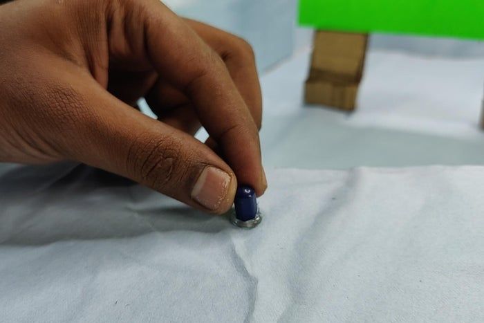 用纸箱和塑料杯动手做趣味游戏装置，低成本又好玩-第20张图片-趣作屋