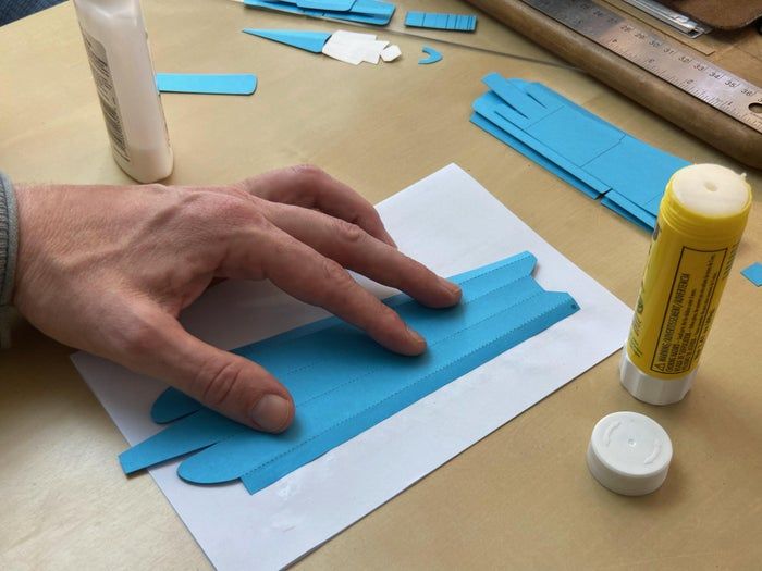 手工折纸滑翔机制作教程：零基础也能轻松上手-第6张图片-趣作屋