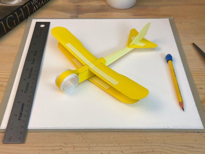 用废品动手做滑翔机,轻松搞定趣味手工制作-第20张图片-趣作屋 用废品动手做滑翔机,轻松搞定趣味手工制作-第20张图片-趣作屋