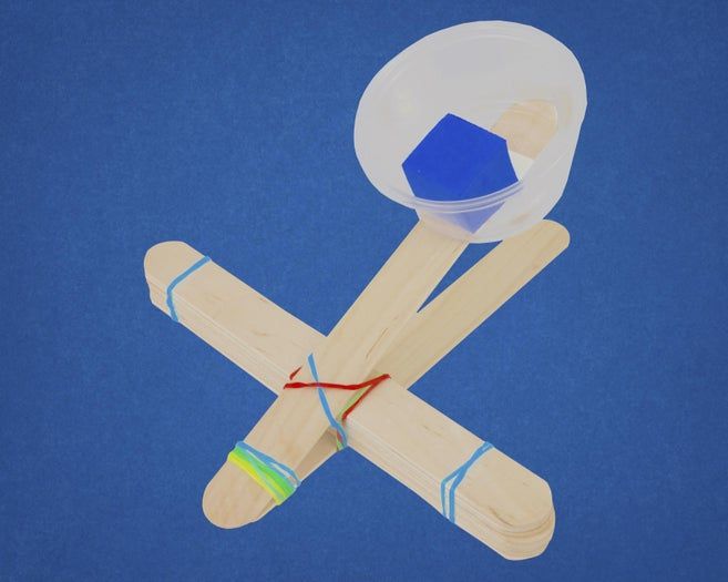 超简单！儿童木棍弹射器手工制作指南-第1张图片-趣作屋