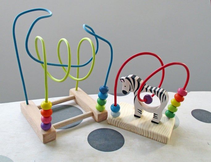 旧衣架变儿童益智玩具，低成本手工制作教程-第1张图片-趣作屋