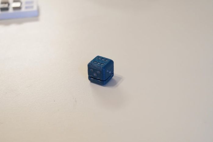 手把手教你自制‘作弊’骰子并验证公平性-第7张图片-趣作屋