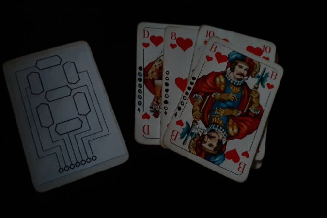 适合新手的密室逃脱谜题制作教程：用扑克牌和密码锁DIY数字解密游戏-第10张图片-趣作屋