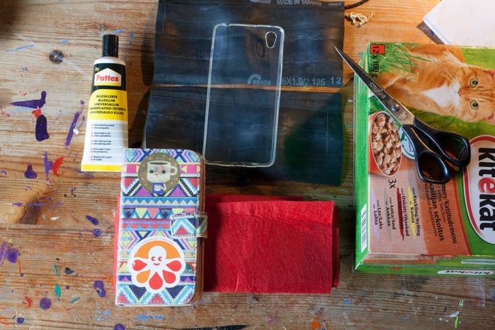 废旧自行车内胎DIY手机翻盖保护壳教程-第2张图片-趣作屋