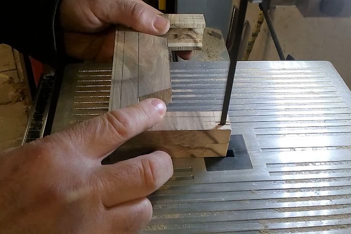 手工制作胡桃木钱包教程-第10张图片-趣作屋