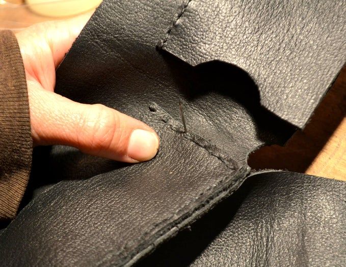 用皮革边角料制作经典双折皮夹教程-第20张图片-趣作屋 用皮革边角料制作经典双折皮夹教程-第20张图片-趣作屋