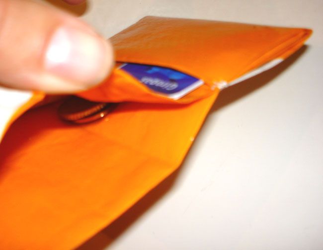 用购物袋DIY超薄三折钱包教程-第15张图片-趣作屋 用购物袋DIY超薄三折钱包教程-第15张图片-趣作屋