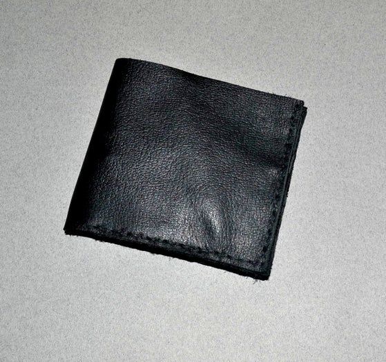 用皮革边角料制作经典双折皮夹教程-第3张图片-趣作屋 用皮革边角料制作经典双折皮夹教程-第3张图片-趣作屋