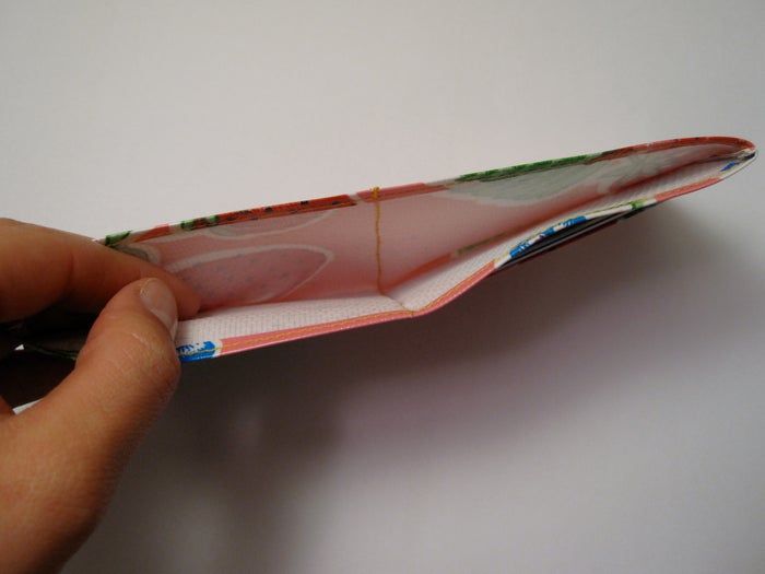 一小时内学会制作对折油布钱包-第27张图片-趣作屋