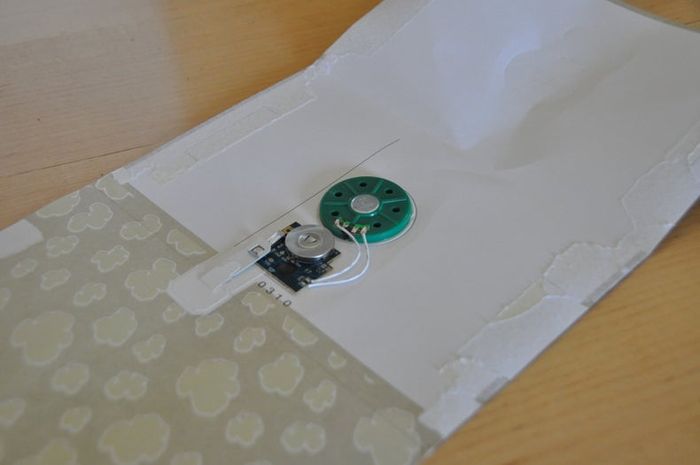 制作防小偷假钱包的趣味教程-第9张图片-趣作屋