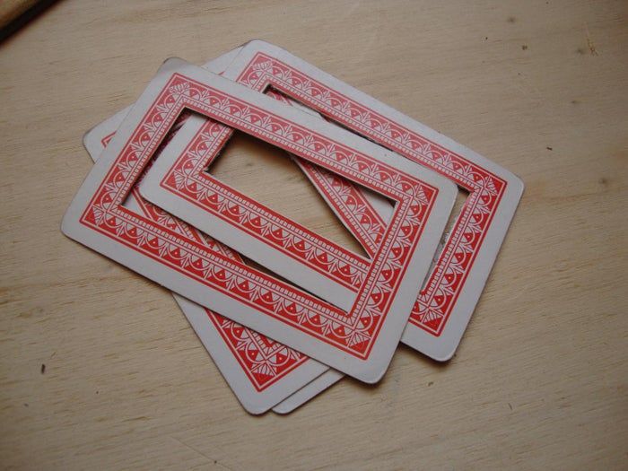 DIY带孔卡片包教程:隐藏备用现金的好方法-第7张图片-趣作屋 DIY带孔卡片包教程:隐藏备用现金的好方法-第7张图片-趣作屋