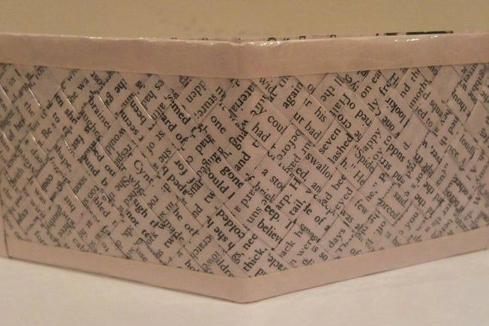 简单易学的DIY手工书页钱包制作教程-第1张图片-趣作屋 简单易学的DIY手工书页钱包制作教程-第1张图片-趣作屋