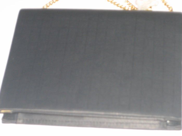 用纽扣装饰包包的创意DIY教程-第15张图片-趣作屋