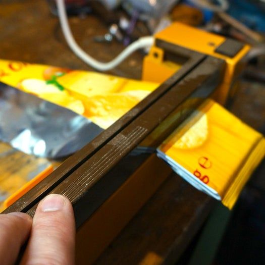 用薯片袋制作超简单免费钱包教程-第10张图片-趣作屋 用薯片袋制作超简单免费钱包教程-第10张图片-趣作屋