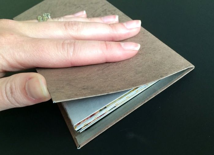 简单又便宜的DIY现金信封钱包教程-第18张图片-趣作屋 简单又便宜的DIY现金信封钱包教程-第18张图片-趣作屋