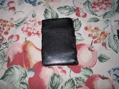 神奇钱包DIY教程:用简单材料制作防掉钱神器-第11张图片-趣作屋 神奇钱包DIY教程:用简单材料制作防掉钱神器-第11张图片-趣作屋