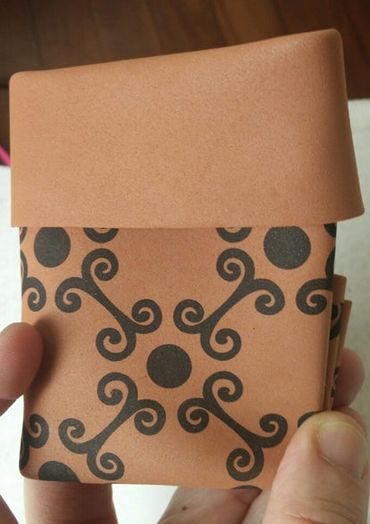 用EVA泡沫板制作极简钱包教程-第9张图片-趣作屋