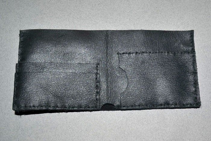 用皮革边角料制作经典双折皮夹教程-第28张图片-趣作屋 用皮革边角料制作经典双折皮夹教程-第28张图片-趣作屋